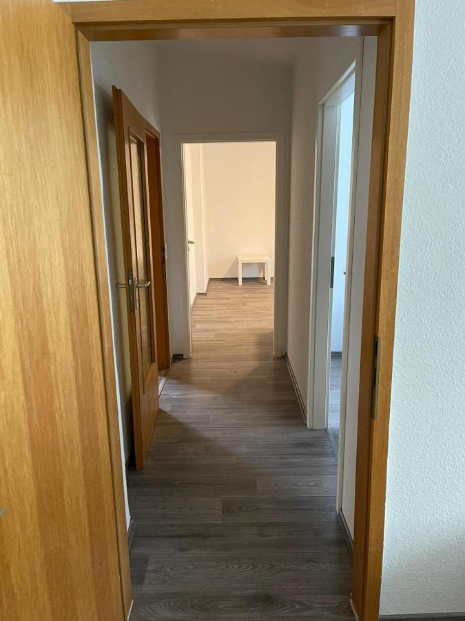 Apartment Bis Zu 8 Einzelbetten Stellplatz Wifi Essen Exterior foto